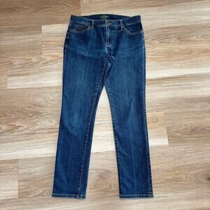Ralph Lauren | Classic Wash Mid Rise Slim Straight Leg Jeans size 8
